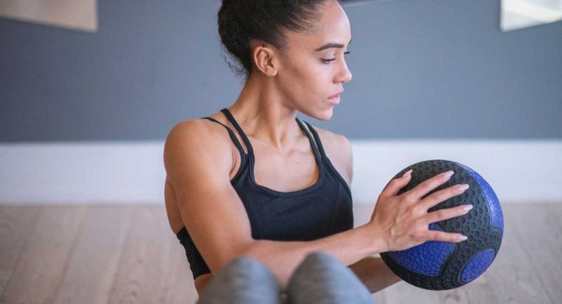 WHAT DIFFERENT TYPES OF MEDICINE BALLS ARE OUT THERE